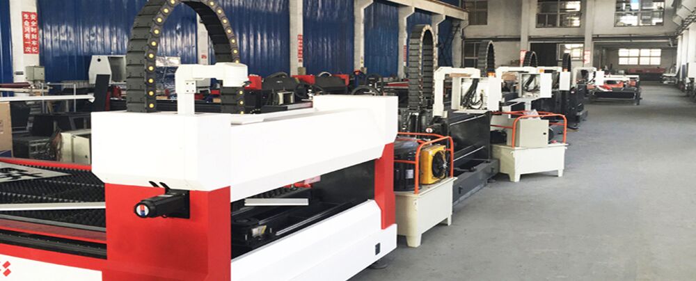 全自動沖切一體機(jī).jpg 全自動沖切一體機(jī).jpg